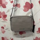 Bolso Devota & Lomba estilo casual en color taupe. La Casa de Ántica en Argésl